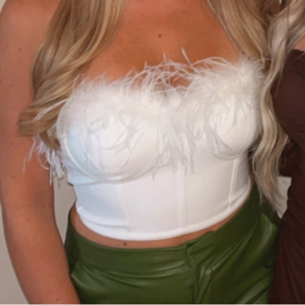 Superdown Ramona Bustier Top - Picture 4 of 6